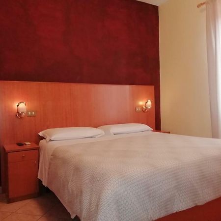 Affittacamere Volusia House Rome Bagian luar foto