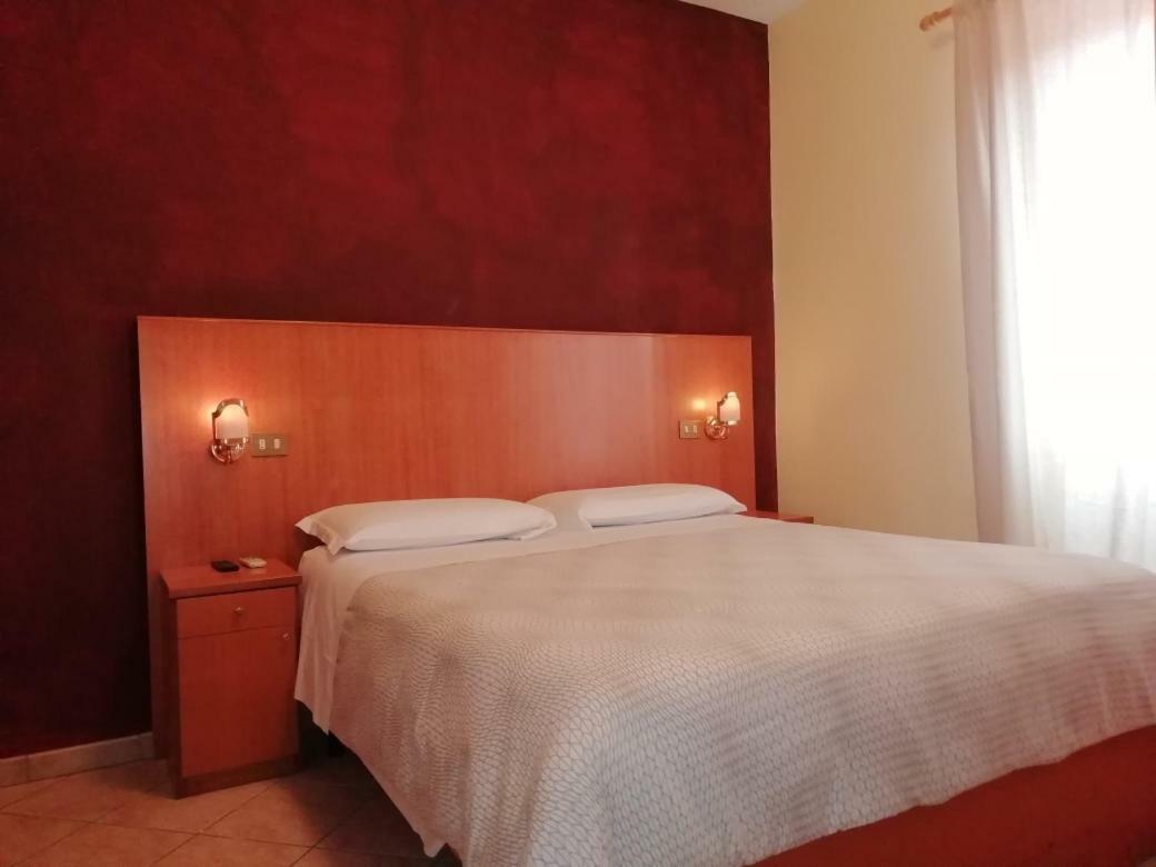 Affittacamere Volusia House Rome Bagian luar foto